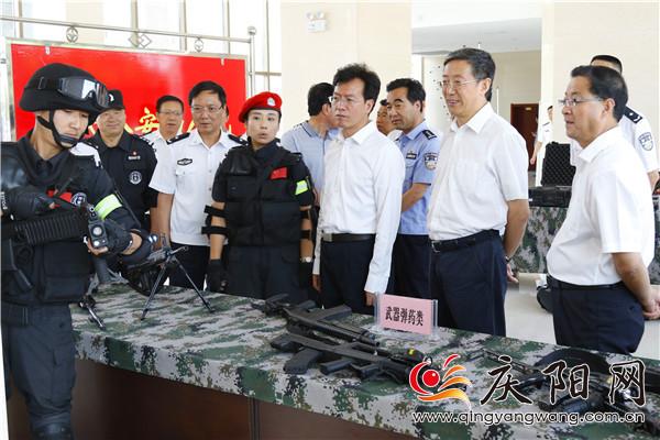 贠建民朱涛:不断提升公安队伍整体素质和战斗力