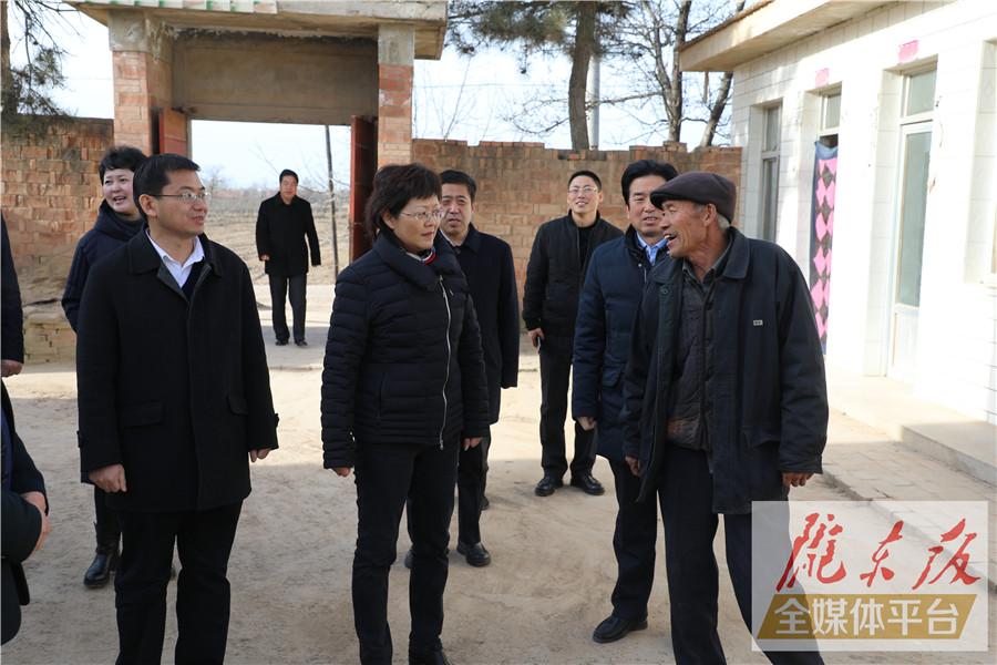 省政府金融办主任汤澜来庆阳市调研金融工作