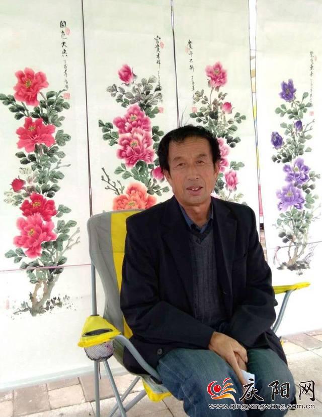 笔墨渲染人间爱 巧手绘就牡丹情 —— 农民画家张有渤印象