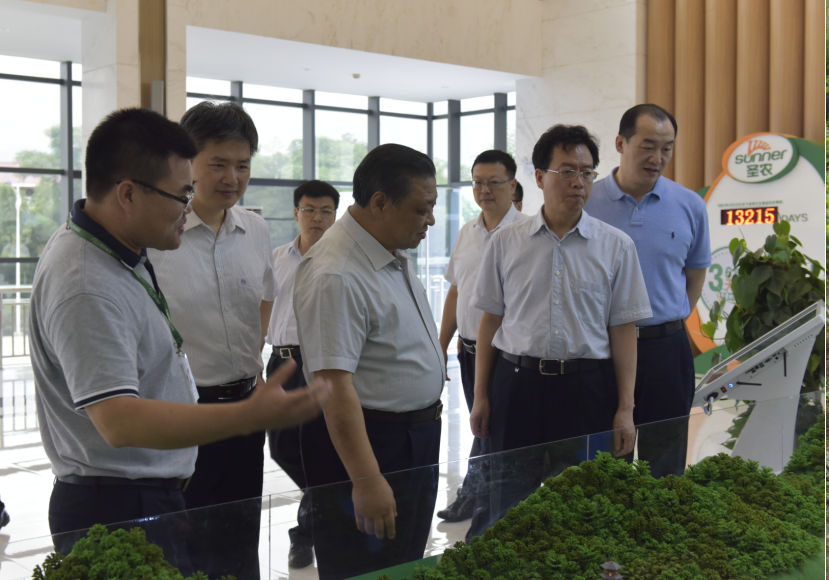 贠建民赴福建圣农集团公司考察对接项目工作