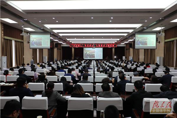 贠建民在“不忘初心、牢记使命”主题教育专题党课上强调 扎实推动习近平总书记视察甘肃重要讲话和指示精神落实落地
