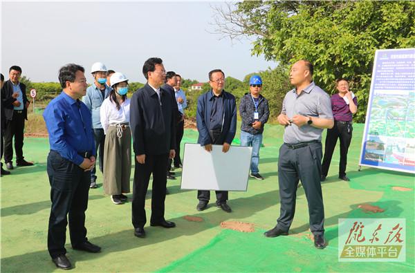 贠建民卢小亨督查海绵城市重点项目建设情况