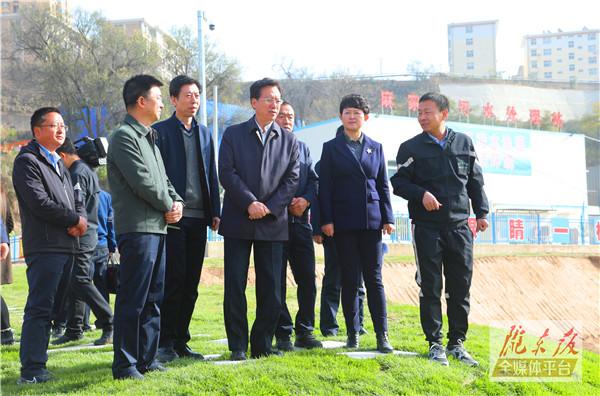 贠建民在庆城县调研时强调 坚定信心决心 狠抓工作落实 奋力开创经济社会发展新局面