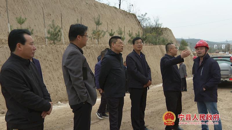 马应乐王超督查银西高铁宁县站站前广场及宁县站至县城连接线项目建设