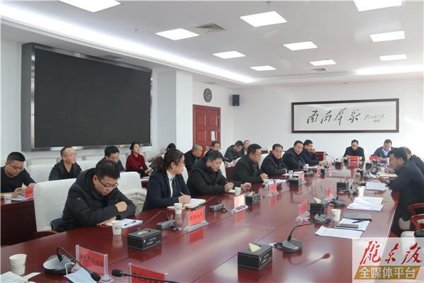 庆阳市政府举行“企业服务直通车市长接待日”活动