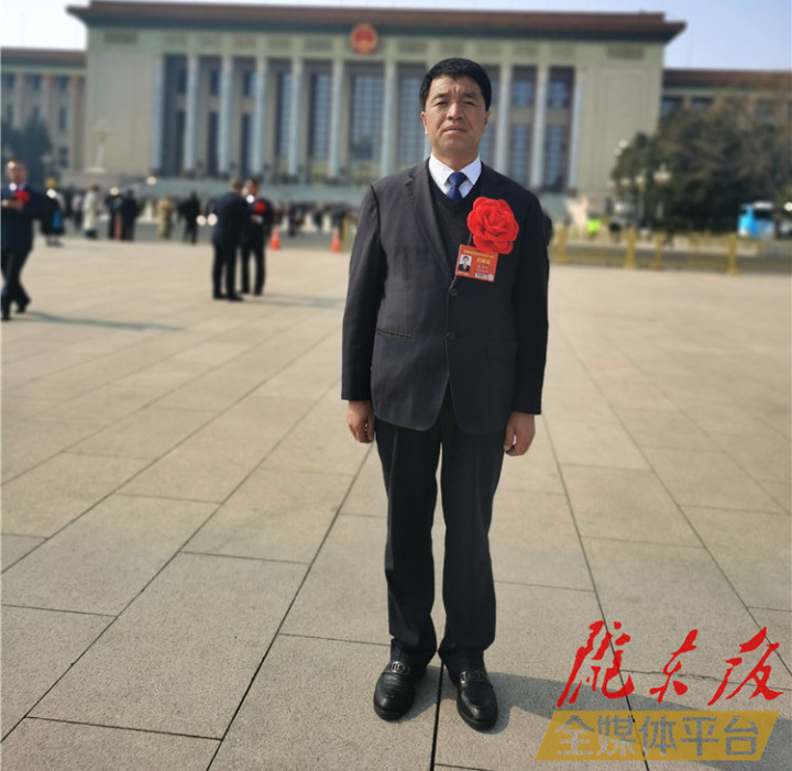 【脱贫攻坚我来见证】让苹果成为乡亲们的“致富果”