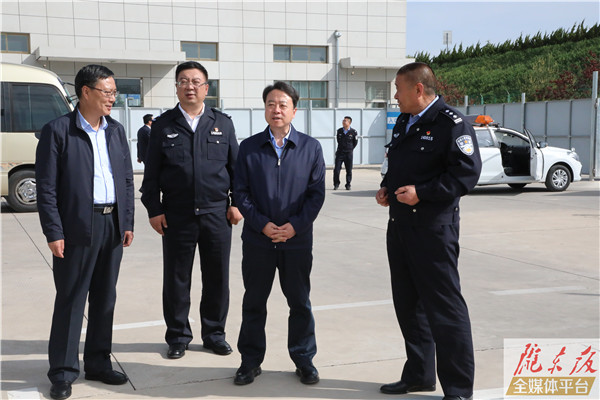 卢小亨调研市属国有企业脱钩改制及深化改革工作
