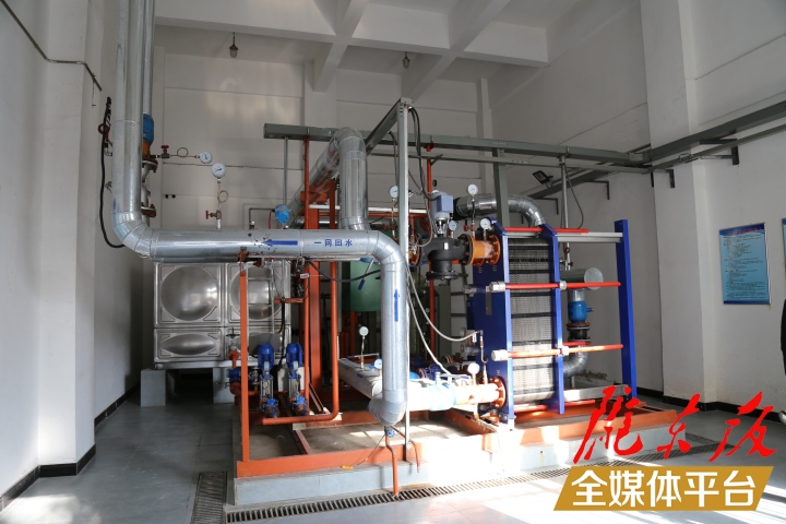 西峰城区锅炉进入注水期，将于10月25日前完成一二级管网注水