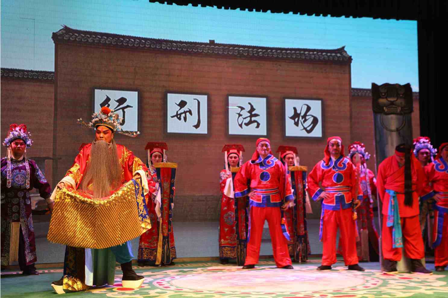 梨园春色美 百花传戏韵—— 庆阳市春节期间优秀剧目展演掠影