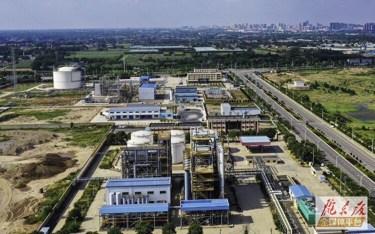 【摄影报道】庆阳瑞华能源有限公司：已生产氦气6.5万立方米，销售额达2000余万元