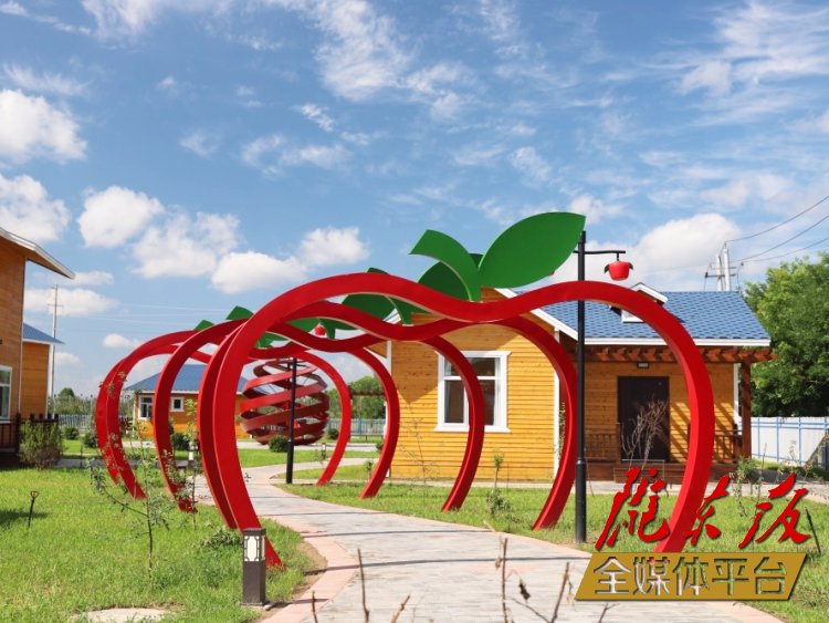 位于宁县中村镇的庆阳正洋现代农业科技有限公司“苹果主题”公园”。
