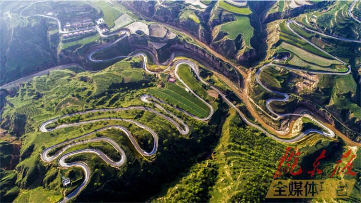 【新春走基层·交通篇】织密交通网 温暖回家路