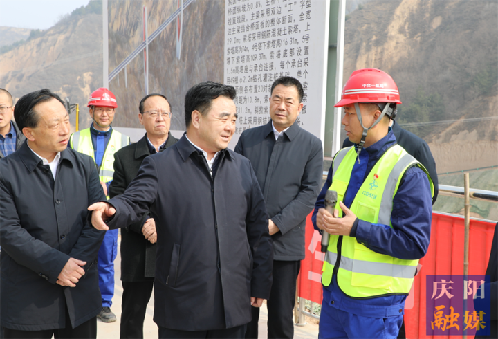 黄泽元在调研重大项目建设时强调 聚力项目“主引擎”夯实“硬支撑” 干出项目“加速度”确保“开门红”