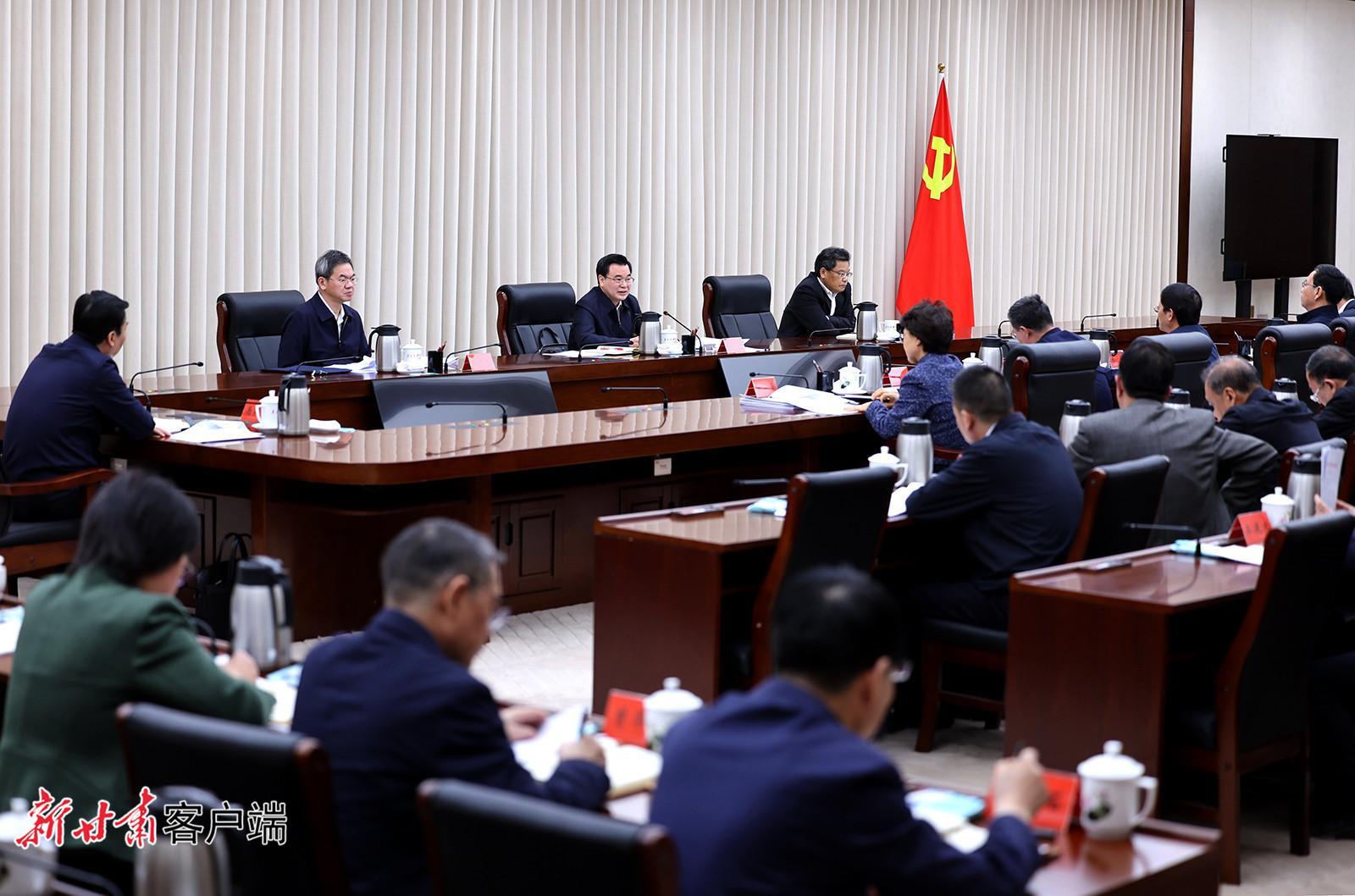 胡昌升在省委主题教育领导小组会议上强调：深入学习贯彻习近平总书记重要讲话精神 持续推动全省主题教育走深走实取得实效