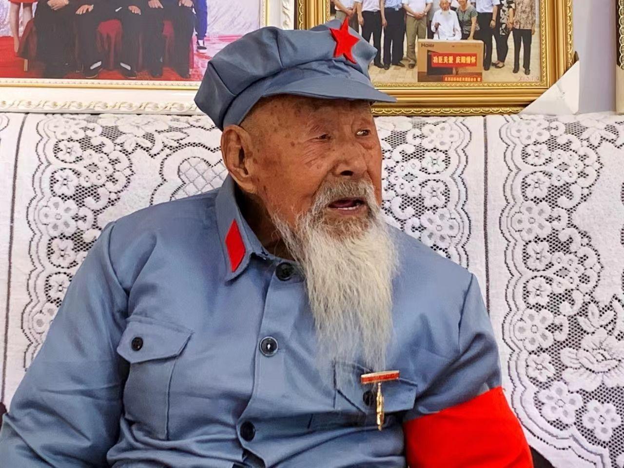 宁县老红军闫俊杰逝世享年107岁