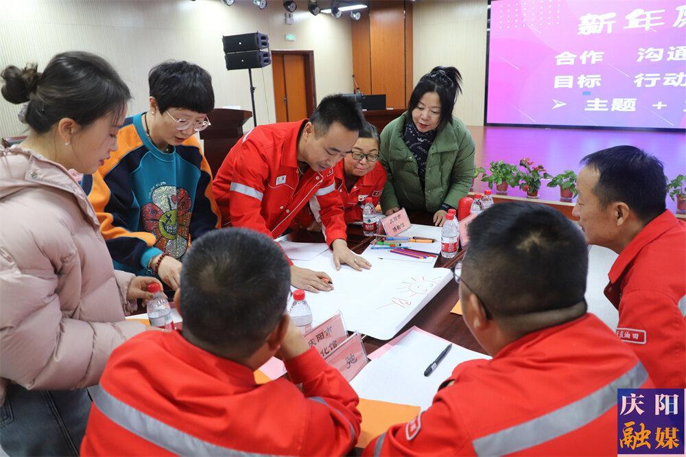 【图说庆阳】企地联建开展健康干预推进活动