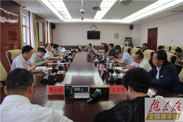 庆阳市 “转变作风改善发展环境建设年”活动征求党外人士意见建议座谈会召开