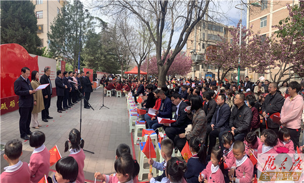 安定路街道举办党史学习教育“百年奋斗路 同心跟党走”主题实践活动