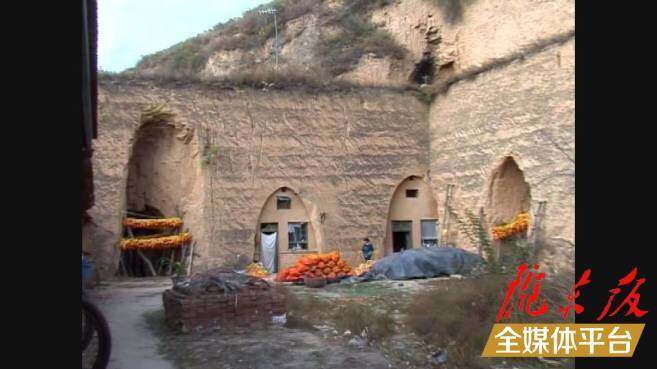 张李成家旧庄园。（资料图）