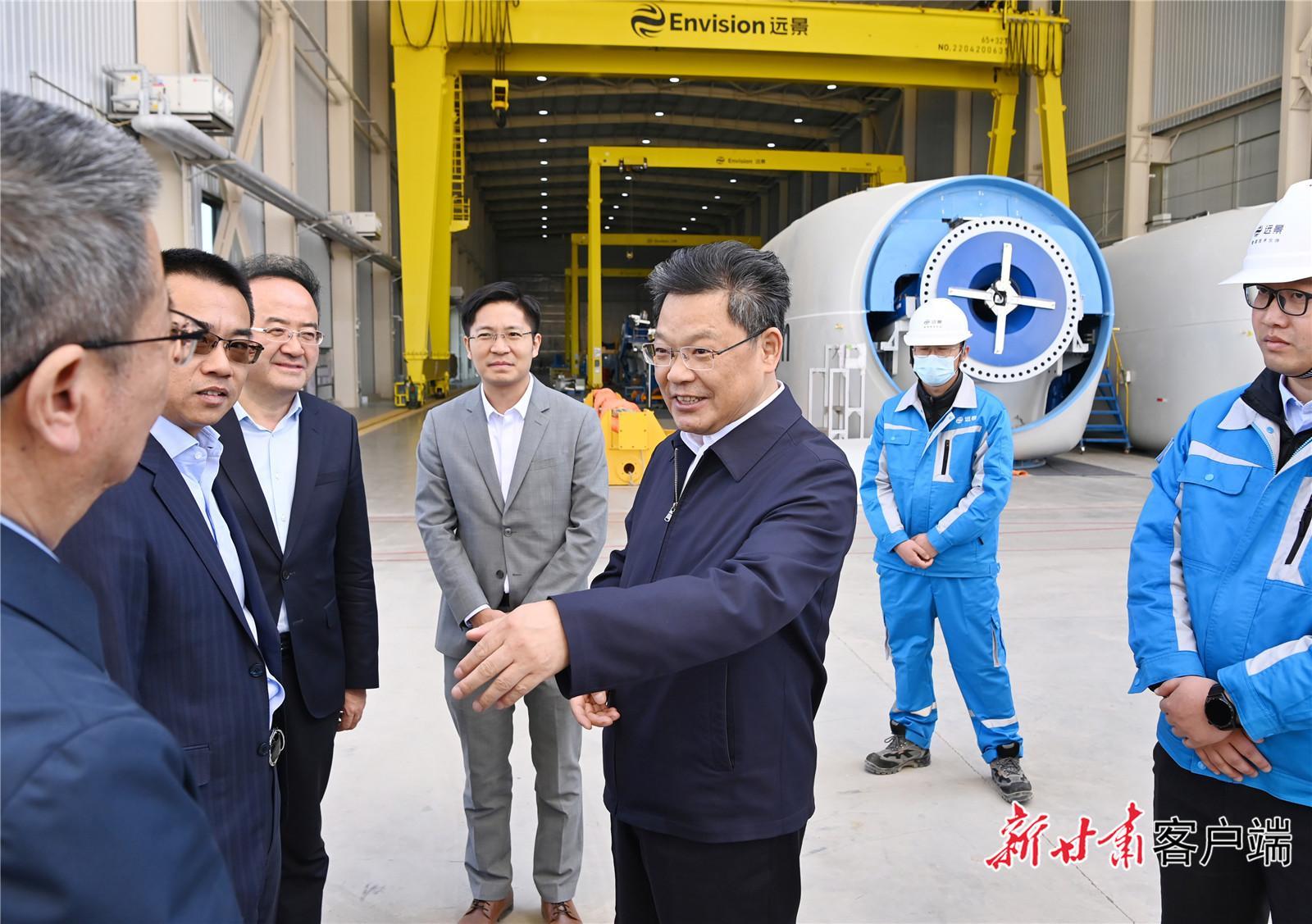任振鹤在武威市调研时强调：坚持把发展经济的着力点放在实体经济上 建设现代化产业体系加快高质量发展步伐