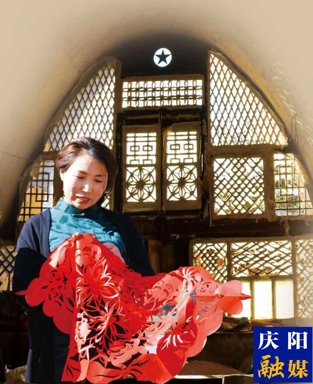 【中国民俗风 庆阳香包情】曹永琴：让传统剪纸更“年轻”