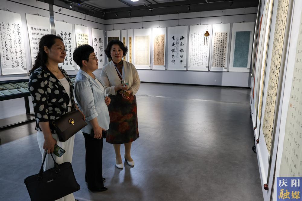 【摄影报道】 “墨舞新天”全国九省十城市书法篆刻联展开展