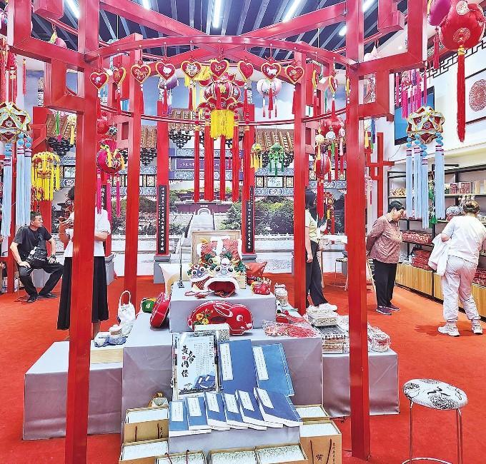 【香约庆阳 包容天下】庆城县 特色农产品走俏节会