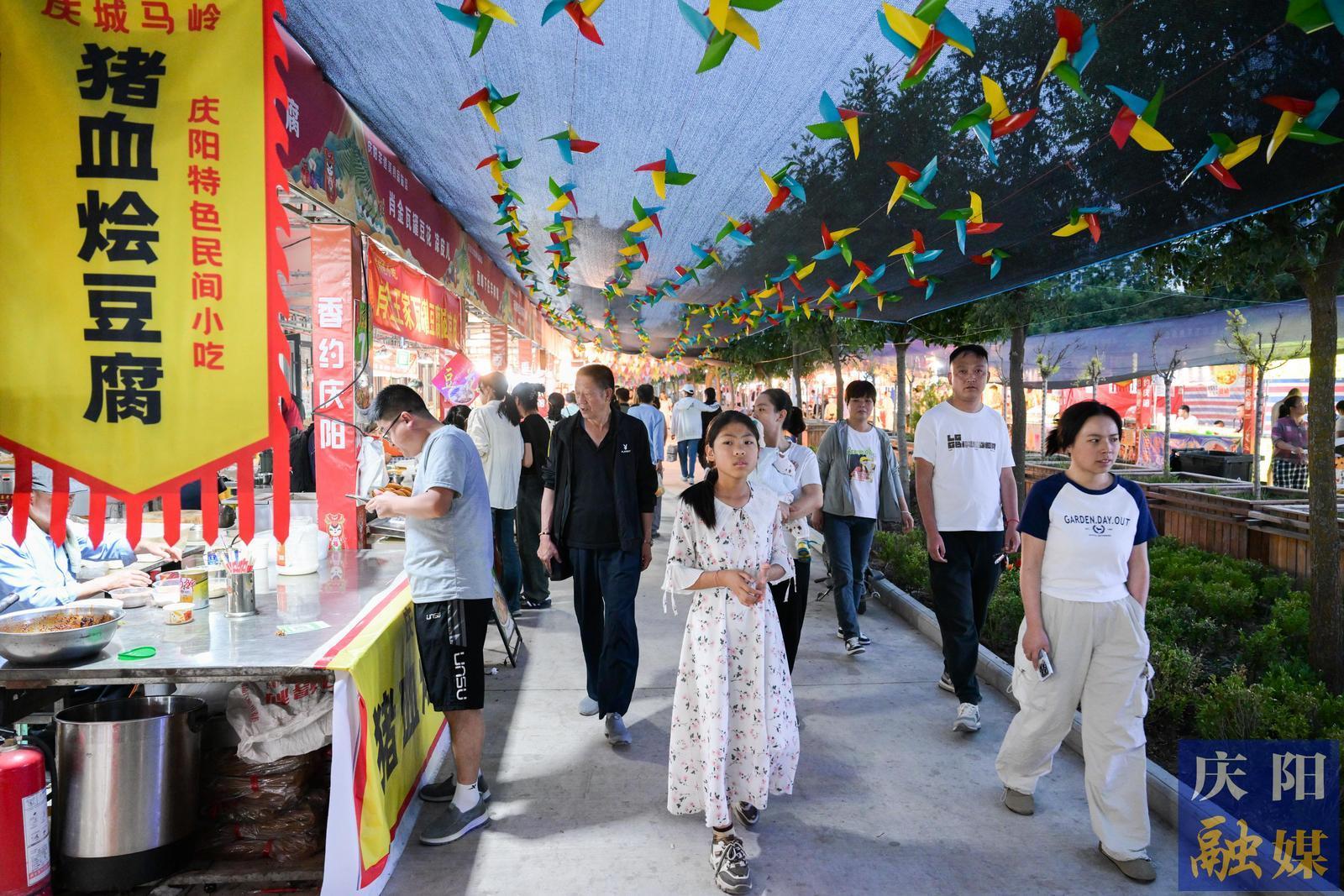 【摄影报道】非遗美食香飘节会