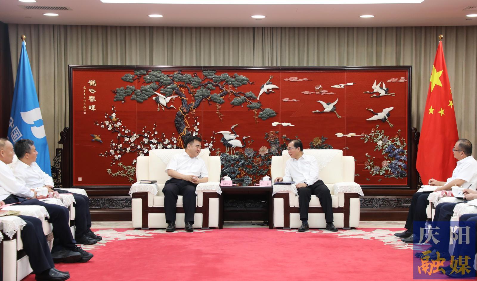 黄泽元赴中国华电集团对接央地战略合作有关事宜