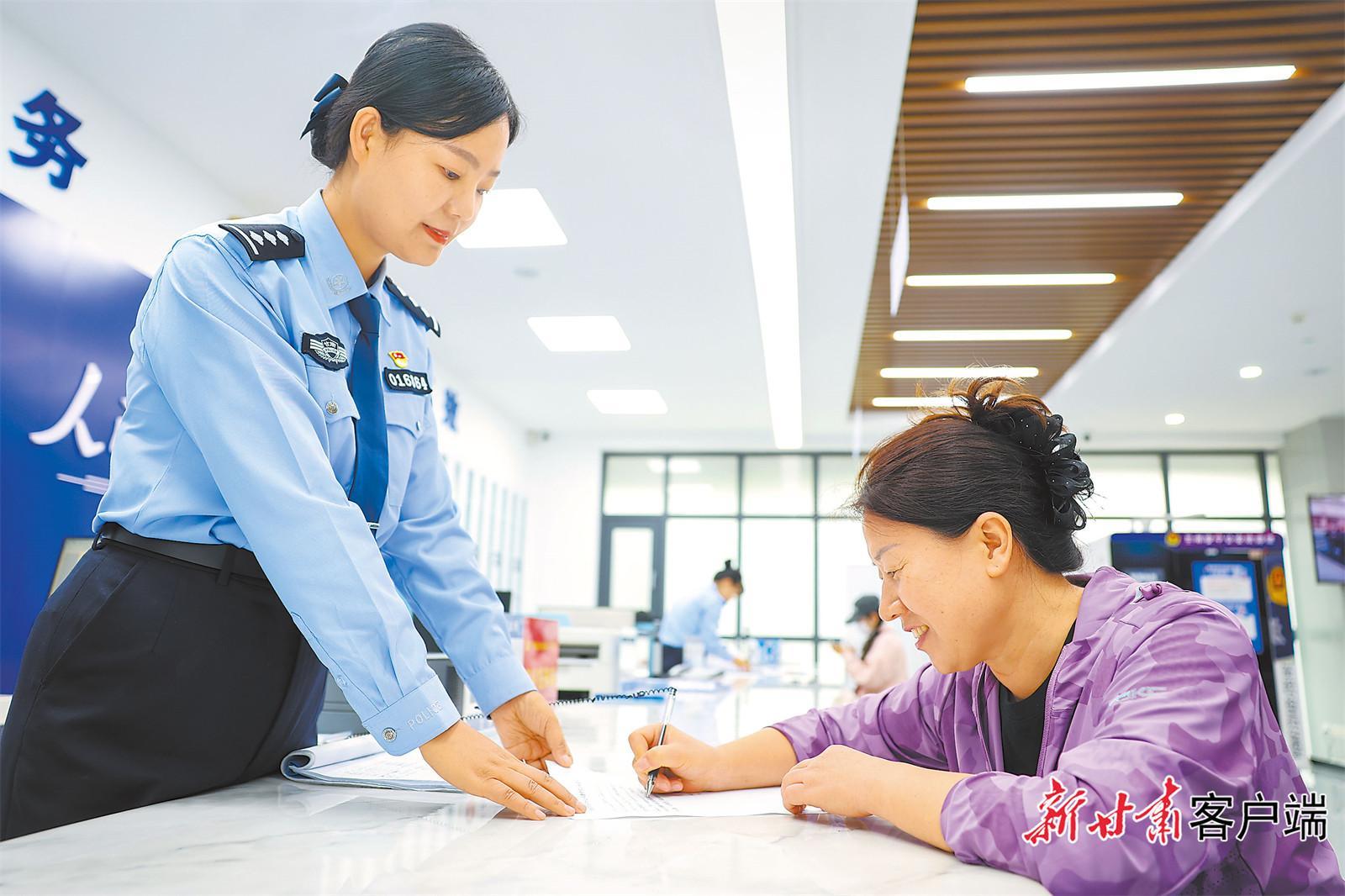 【牢记嘱托 奋力谱写中国式现代化甘肃篇章】民生为大 民生为要——习近平总书记在兰州市安宁区枣林西社区考察回访记