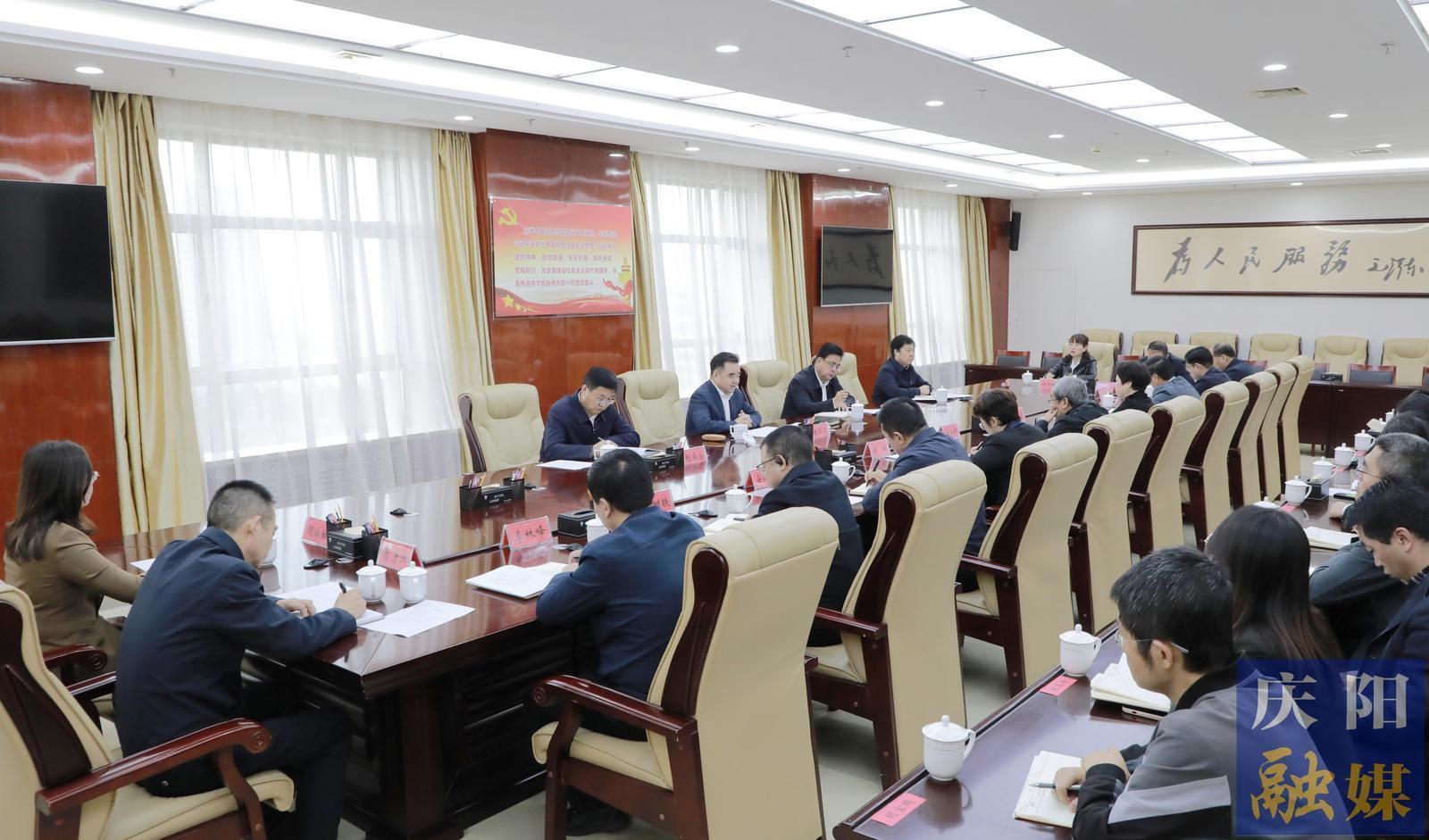 黄泽元在市委统战部干部职工大会上强调 推动全市统战工作迈上新台阶达到新水平  为加快庆阳高质量发展凝聚人心汇聚力量