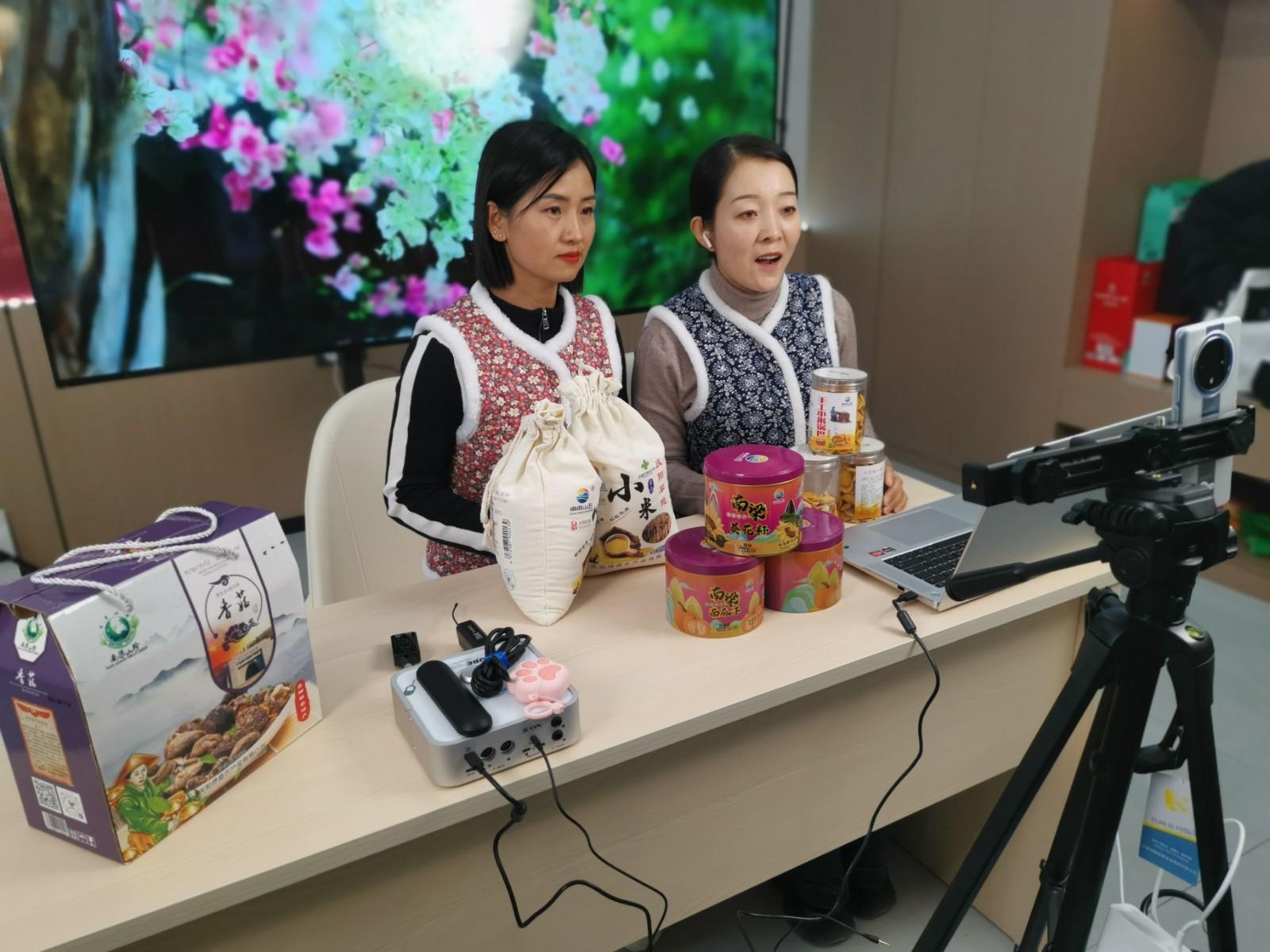 华池：“青创园”助力青年创业创新
