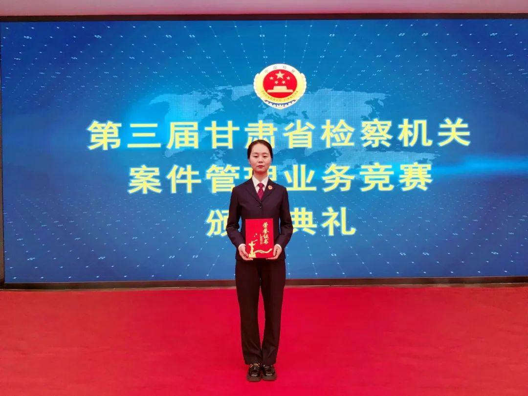 付甜甜：心存热爱 永远向前