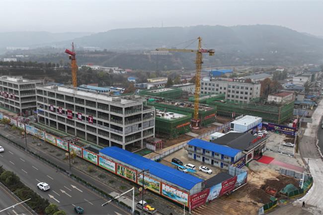 庆城县：项目建设“加速度” 全力冲刺“四季度”