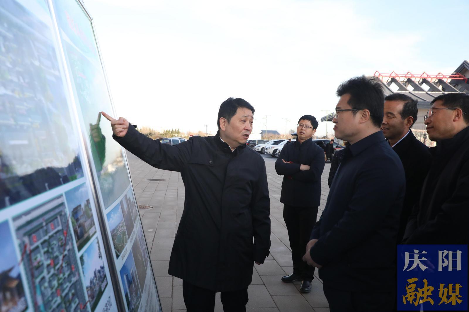 周继军在西峰区调研文化产业发展等工作