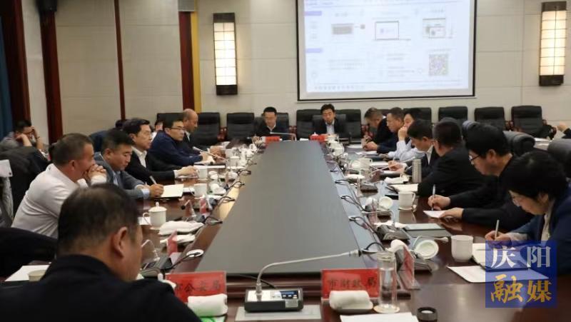 周继军与零一万物创始人李开复座谈