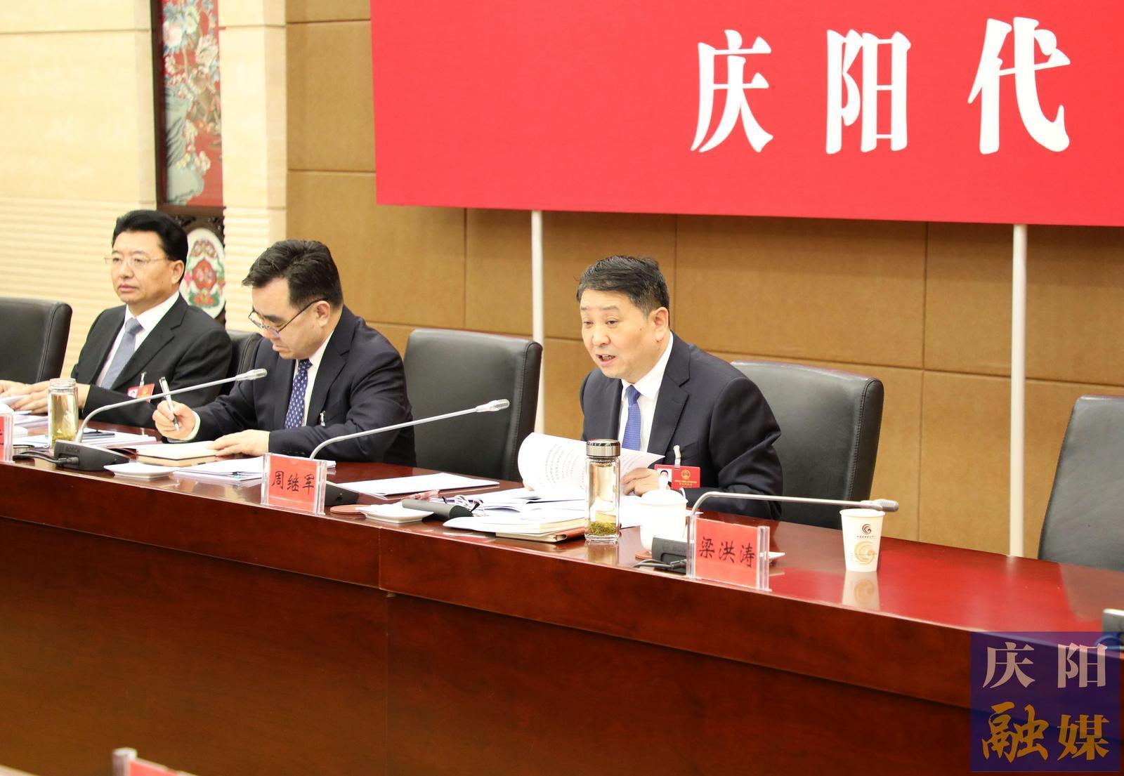 周继军在审议省政府工作报告时说 走实走好加快革命老区振兴发展新路子 努力在全省高质量发展中挑大梁作标杆