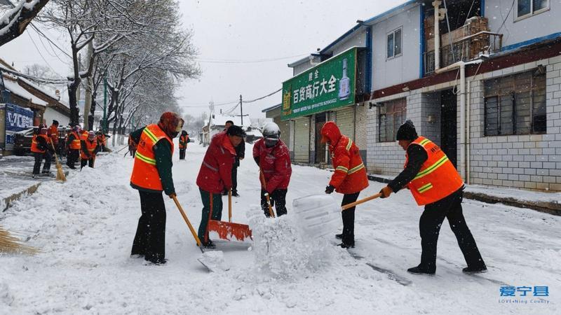 宁县：除雪保畅 守护市民安全出行