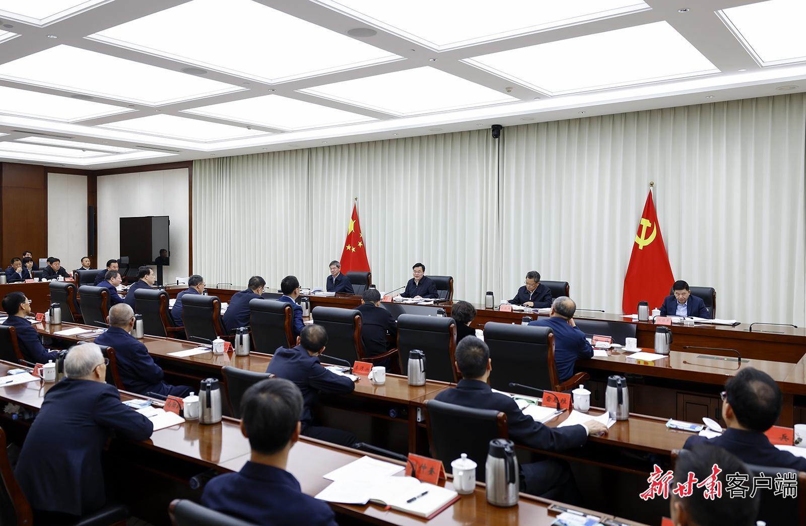 胡昌升在省委常委会开展深入贯彻中央八项规定精神学习教育读书班第一次集中学习时强调：切实做到学有质量 不断推动学习教育走深走实 任振鹤石谋军参加
