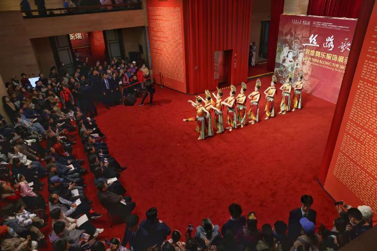 甘肃文旅携手中国美术馆开启“丝路歌韵”专场
