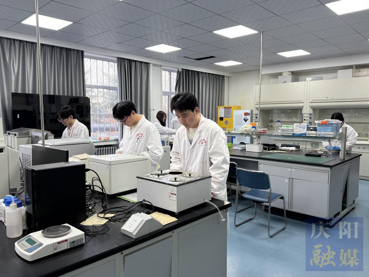 庆阳市深化校地合作 推动中医药产业融合
