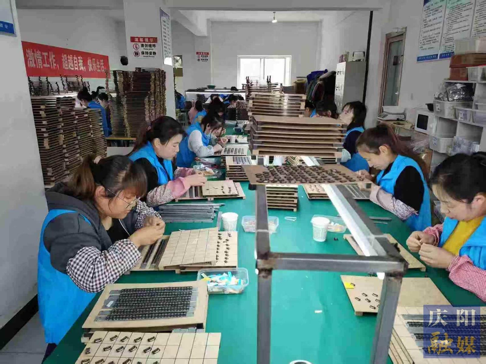 【春涌庆阳 塬上织锦】家门有岗稳就业 巩固成果助振兴
