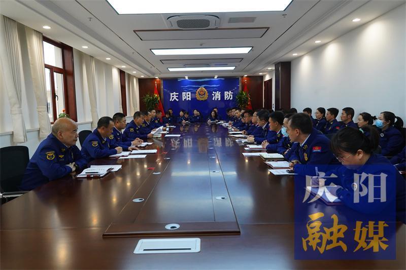 庆阳市消防救援支队全力护航低空经济大赛
