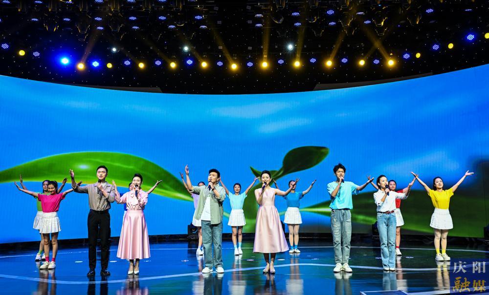 【摄影报道】庆阳市举办优秀青年事迹分享会 共话青春担当