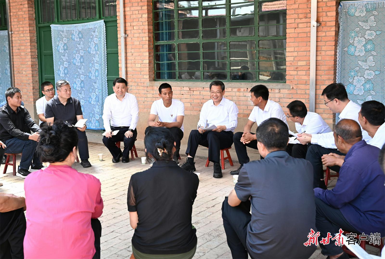 任振鹤在庆阳市调研时强调 坚决守牢底线任务 加快推动老区振兴