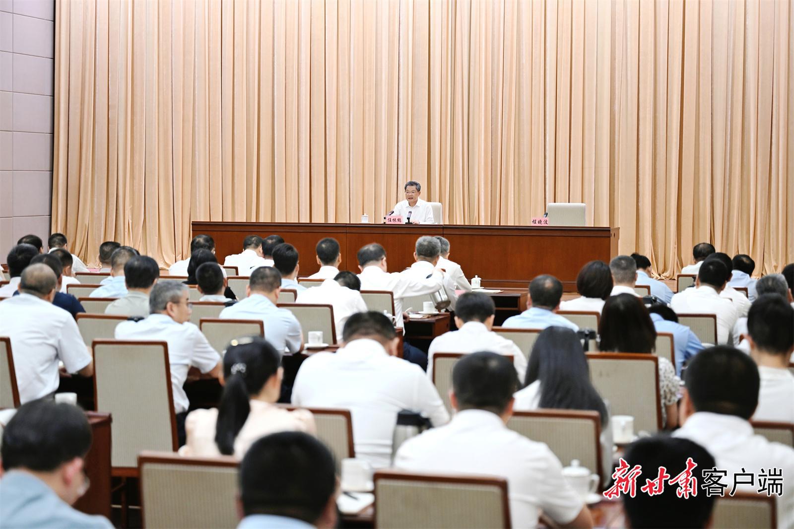 任振鹤在讲深入贯彻中央八项规定精神学习教育专题党课时强调 从习近平总书记用典感悟党的作风建设之道 以优良作风振奋精神激发斗志树立形象推动发展