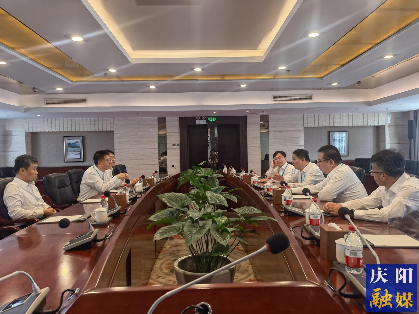 周继军赴中国石油集团中煤能源集团考察对接项目合作